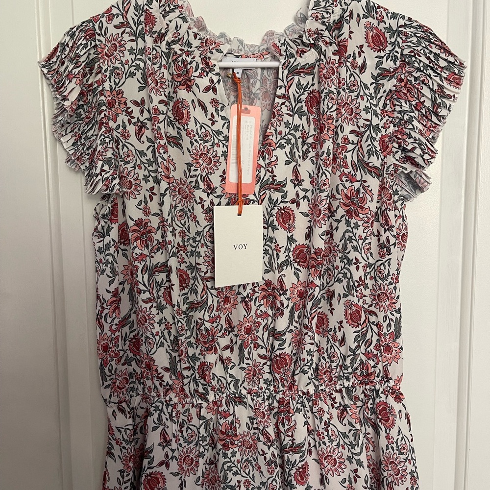 Floral Ruffle Blouse :: Cream with red + pink :: NWT
